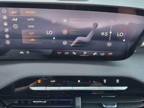 New 2026 Buick Enclave Preferred w/ Power Package image 14