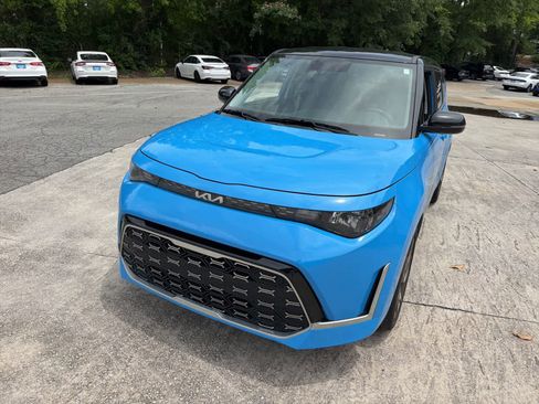 Used 2024 Kia Soul GT-Line FWD image 4