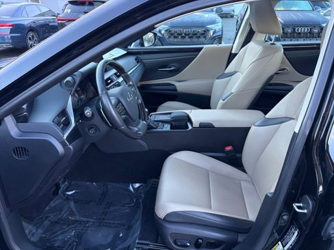 Used 2021 Lexus ES 250 w/ Premium Package image 34