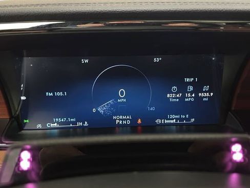 Certified 2024 Lincoln Navigator Reserve AWD/4WD image 16