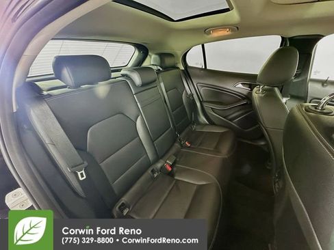Used 2015 Mercedes-Benz GLA 250 4MATIC image 24