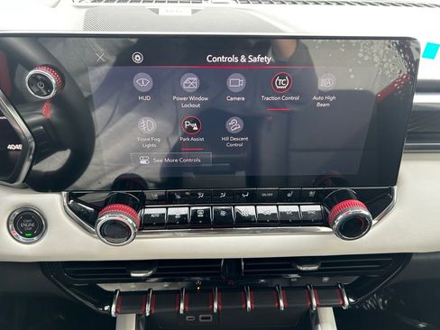 Used 2026 GMC Canyon AT4X image 23