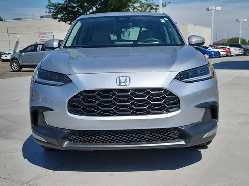Used 2023 Honda HR-V LX image 8
