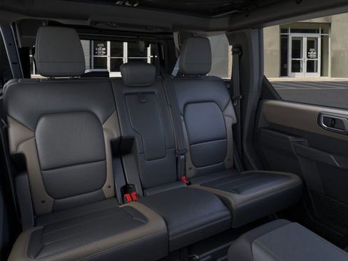 New 2025 Ford Bronco Big Bend w/ Black Diamond Package image 11