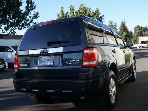 Used 2009 Ford Escape Limited image 11