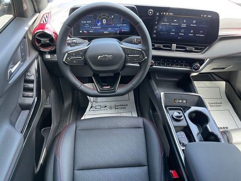 Used 2026 Chevrolet Equinox RS image 6