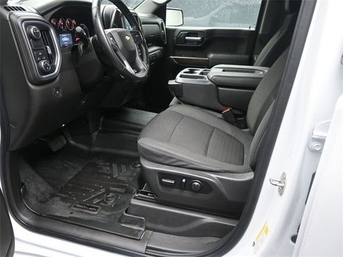 Used 2021 Chevrolet Silverado 1500 LT image 17
