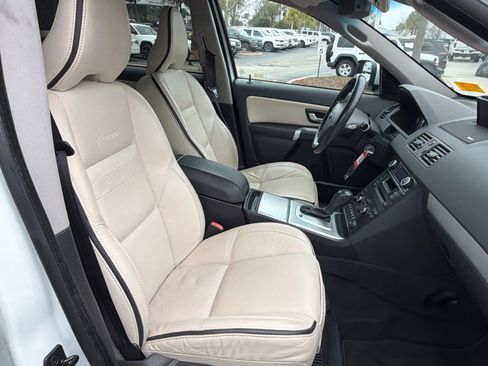 Used 2014 Volvo XC90 3.2 R-Design image 14