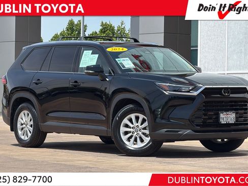 Used 2024 Toyota Grand Highlander AWD image 1