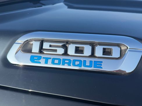 New 2026 RAM 1500 Big Horn AWD/4WD image 13