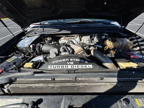 Used 2009 Ford F350 Harley-Davidson image 10