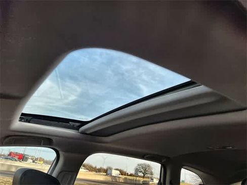 Certified 2021 Honda CR-V Touring image 32