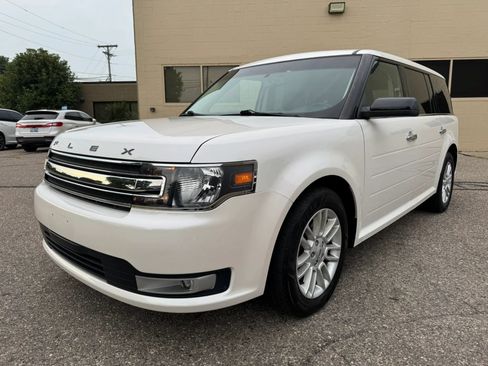 Used 2016 Ford Flex SEL AWD/4WD image 3