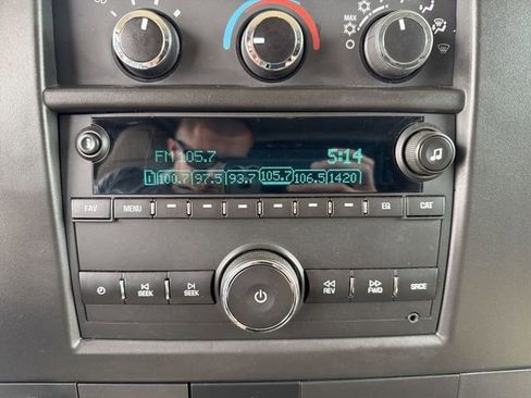 Used 2020 Chevrolet Express 2500 w/ Driver Convenience Package RWD image 17