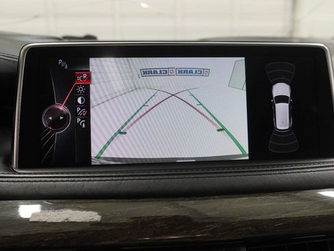Used 2016 BMW X5 xDrive50i AWD/4WD image 15