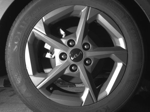 Used 2025 Kia K4 FWD image 12