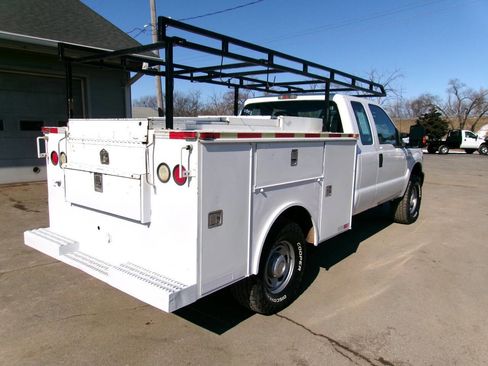 Used 2014 Ford F350 XL image 11