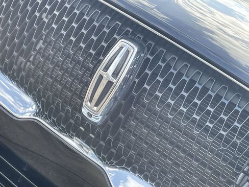 Used 2024 Lincoln Navigator L Reserve image 38