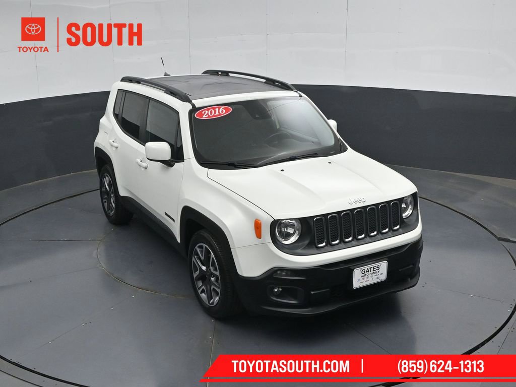Used 2016 Jeep Renegade Latitude w/ Safety & Security Group FWD image 45