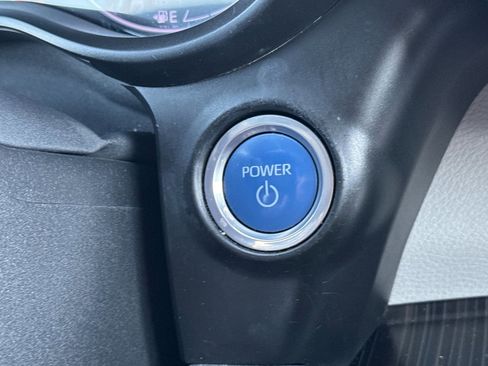 Certified 2022 Toyota Sienna Limited image 35