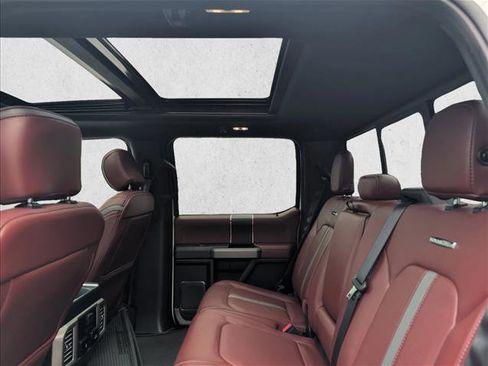 Used 2018 Ford F150 Platinum w/ Equipment Group 701A Luxury AWD/4WD image 18