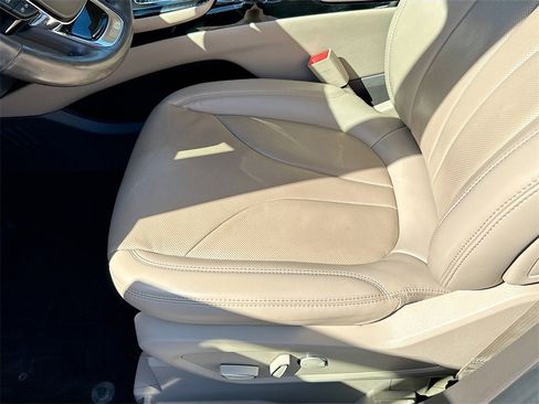 Used 2021 Lincoln Nautilus Reserve w/ Cargo Utility Package image 19