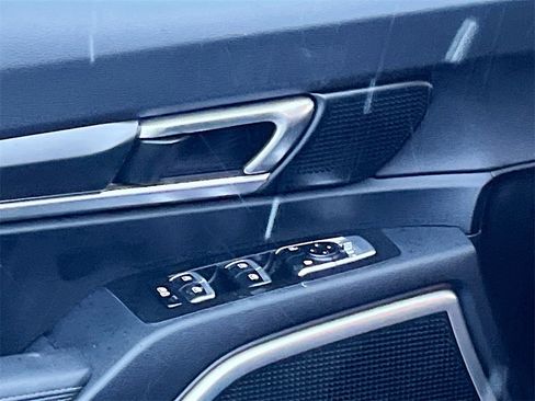 Used 2023 Kia Telluride S image 18