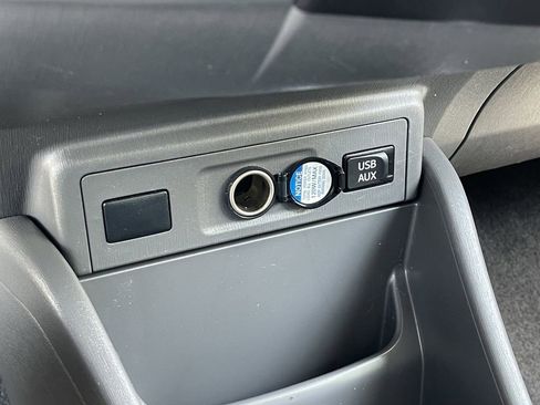 Used 2012 Toyota Prius V Three FWD image 22