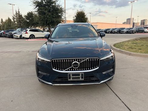 Used 2023 Volvo XC60 B5 Plus w/ Climate Package AWD/4WD image 2