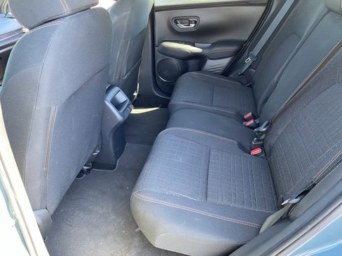 Used 2025 Honda HR-V Sport image 15