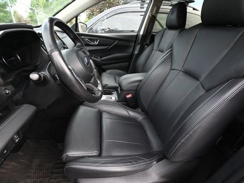 Used 2023 Subaru Ascent Limited w/ Technology Package AWD/4WD image 8
