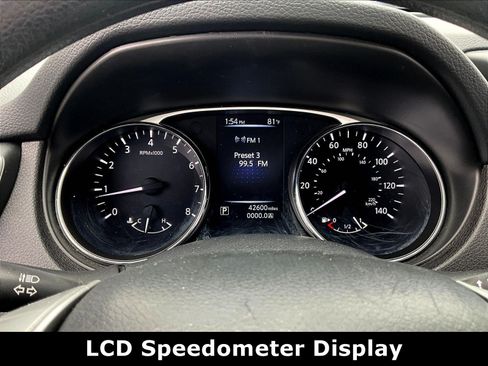 Used 2016 Nissan Rogue S AWD/4WD image 12
