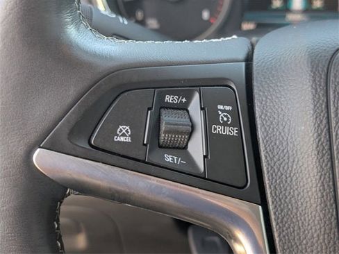 Certified 2022 Buick Encore Preferred w/ Safety Package image 21