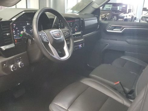 Used 2025 GMC Sierra 1500 SLT RWD image 19