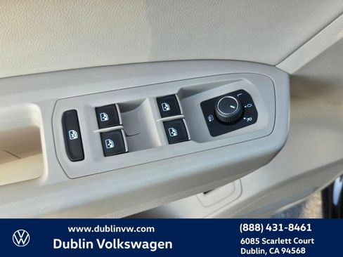 Used 2018 Volkswagen Atlas SE image 10