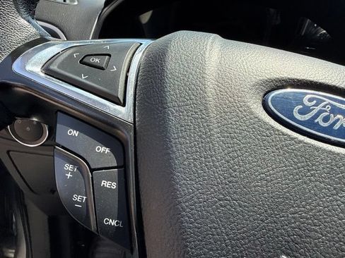 Used 2024 Ford Edge SEL AWD/4WD image 22