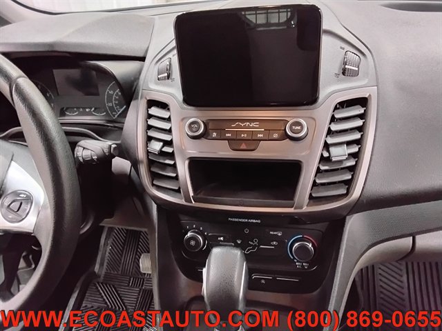 Used 2023 Ford Transit Connect XLT FWD image 12