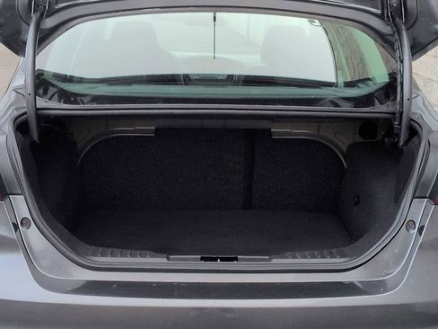 Used 2018 Ford Focus S image 32