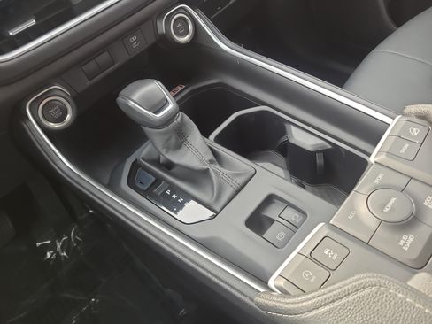 Certified 2025 Toyota Grand Highlander AWD image 20