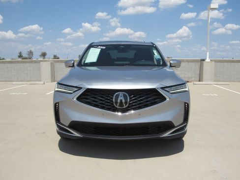 Certified 2025 Acura MDX SH-AWD w/ Technology Package image 3