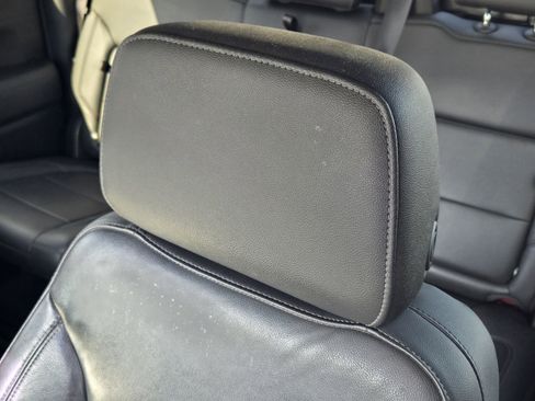 Used 2019 Chevrolet Silverado 1500 LT w/ Texas Edition image 21