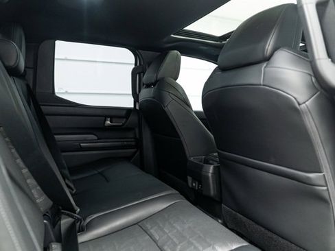 Used 2024 Toyota Tacoma TRD Sport image 22