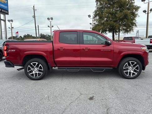 Used 2023 Chevrolet Colorado Z71 image 8