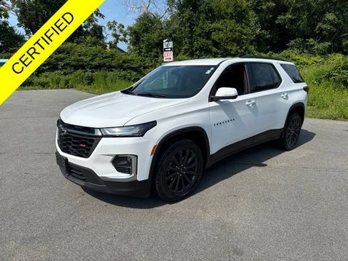 Used 2023 Chevrolet Traverse RS AWD/4WD image 4