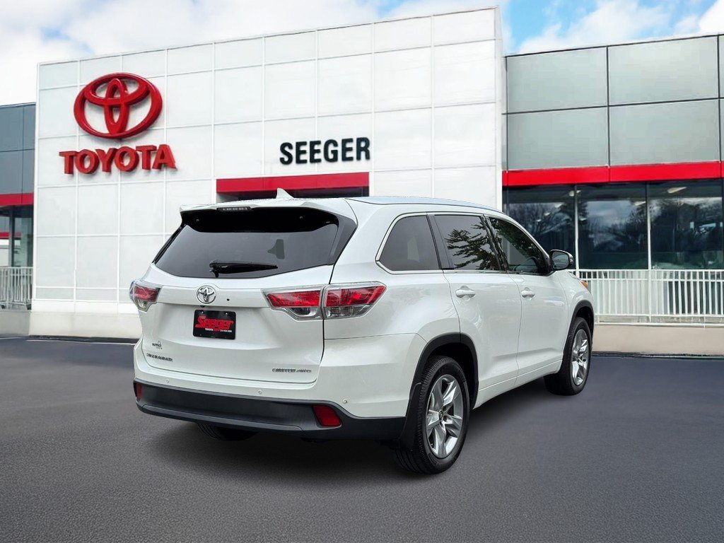 Used 2016 Toyota Highlander Limited AWD/4WD image 3
