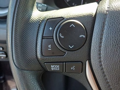 Used 2018 Toyota RAV4 LE w/ All Weather Liner Package AWD/4WD image 21
