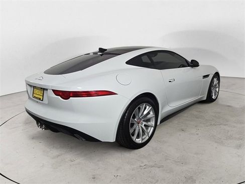 Used 2017 Jaguar F-TYPE Coupe image 5