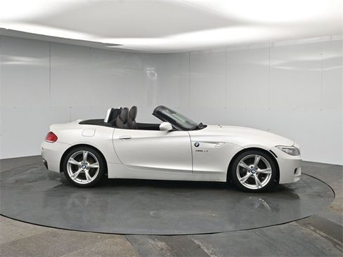 Used 2012 BMW Z4 sDrive28i image 6