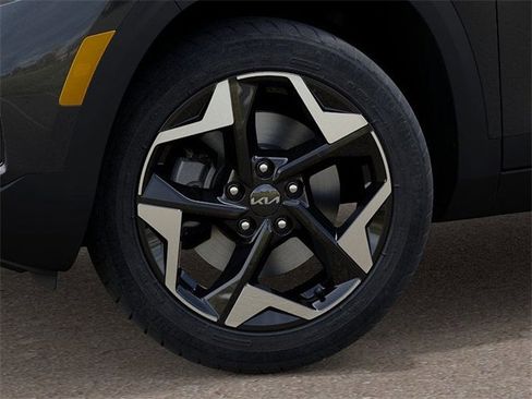 New 2026 Kia Seltos S image 9