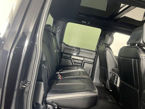 Used 2021 Ford F450 Platinum w/ FX4 Off-Road Package image 29